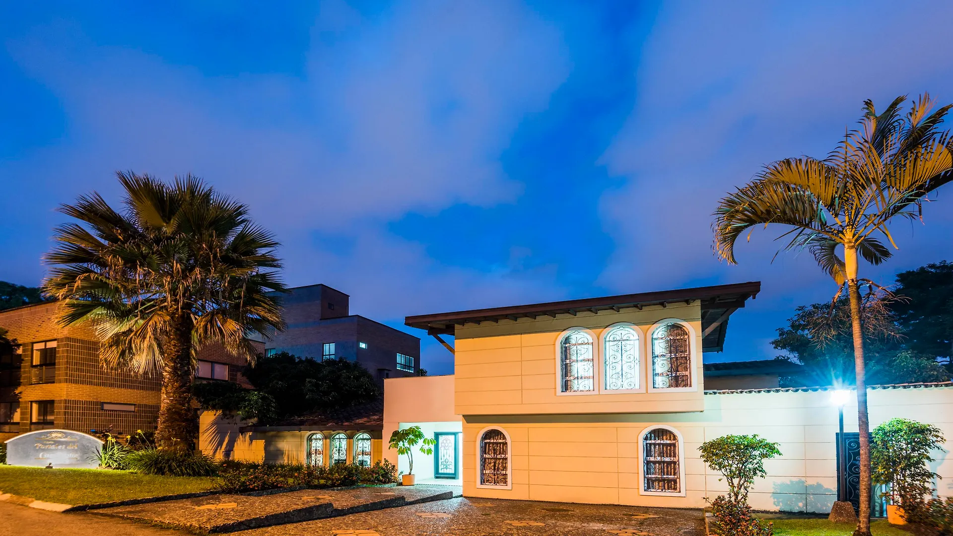 Hotel Portales Del Campestre Medellín